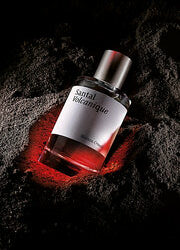 Alternative view of Maison Crivelli Santal Volcanique 1.5ml vial sample