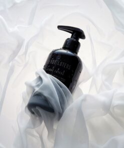 Alternative view of SERGE LUTENS L'Eau Liquid Soap 240ml