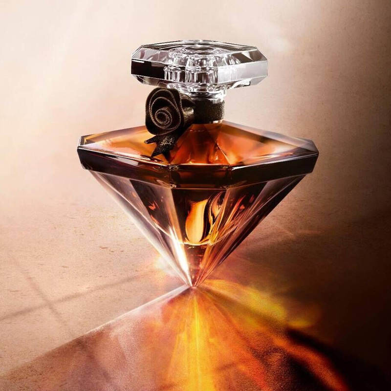 La Nuit Tresor Vanille Noire Eau de Parfum Women Lancome